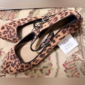 Time and Tru Mary Jane Flats in Leopard Print Size 9 Uses Recycled Materials